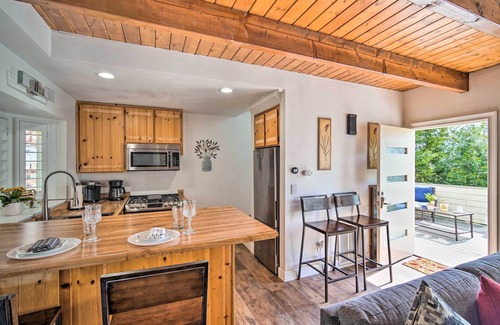 Crestline Cabin | Crestline Cabin w/Deck: 1 Mi to Lake Gregory