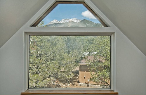 Baca Grande House | Crestone Mountain Retreat Cabin: Quiet in Nature