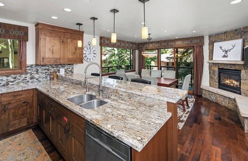 Snowmass Village Condo | Crestwood 3106 Premier 4 Bedroom