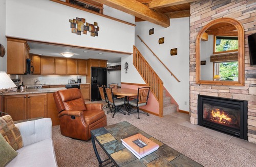 Snowmass Village Condo | Crestwood 3303 Deluxe 1 Bedroom Plus Loft