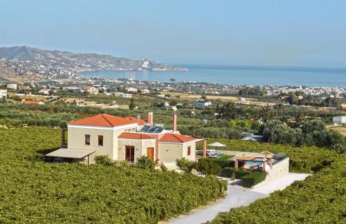 Malevizi Villa | Cretan Vineyard Hill Villa