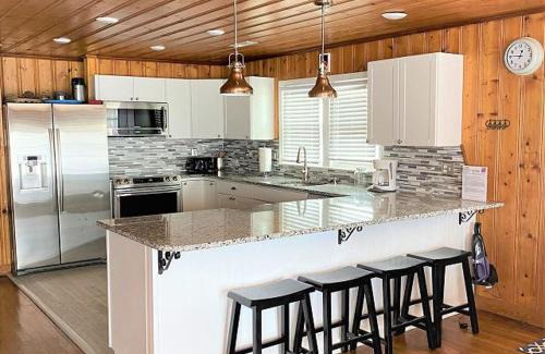 North Myrtle Beach House | Cricket Cottage- Appox 528 Feet to the Beach