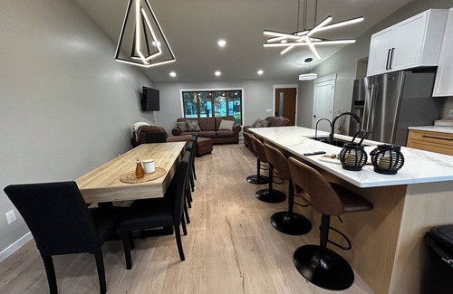 Ottertail House | Crimson Beach Retreat- Family friendly beach get away on clear Buchanan Lake!