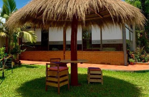 Capiata Hotel | CrisAl Suite Posada