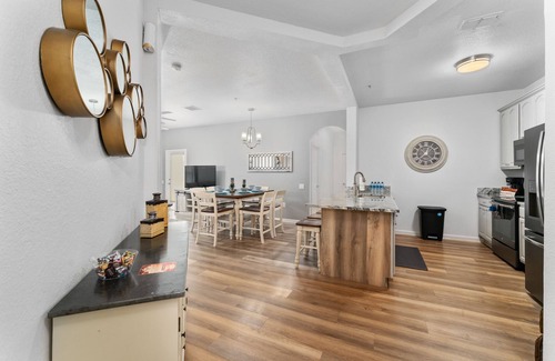 Florida Central Atlantic Coast Condo | Crisp &Modern with Balcony next to the Orange County Convention Center-Sea World