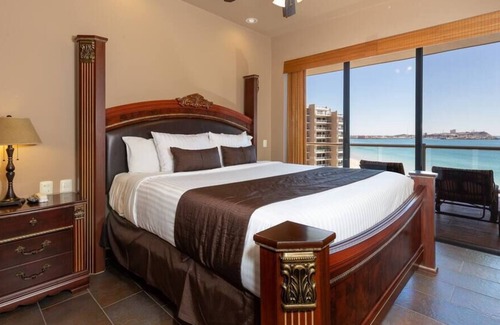 Puerto Penasco Resort | Cristal 704 Beautiful 2 Bedroom Ocean Front Las Palomas Cond, Beautiful 2 Bedroom Ocean Front Las Pa