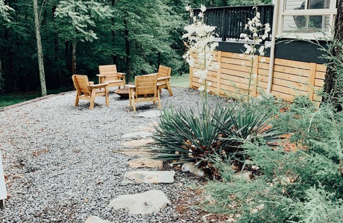 Afton House | CritzerShop - route 151- walk to the Brewey!