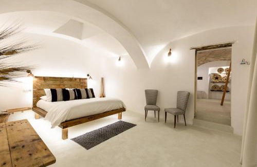 Cagliari Bed & Breakfast | Crobi Museum and Suites