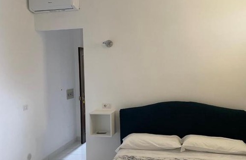 Ravello Apartment | Crocelle Room