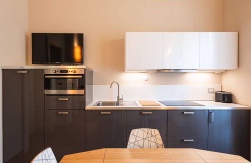 Guastalla Apartment | Crocetta Turandot one bedroom 1st floor - Mirable PM