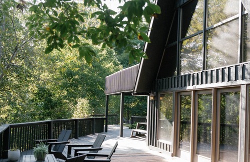 Logan Ski Chalet | Crockett's Cabin, 5 BR A-Frame with accommodations for up to 14 guests