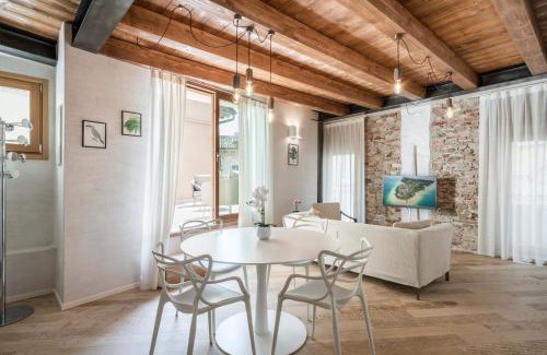 Sirmione Apartment | Crocus Apartments