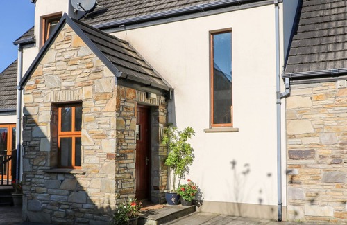 Crolly House | CROLLY HOME, pet friendly, with open fire in Crolly, County Donegal