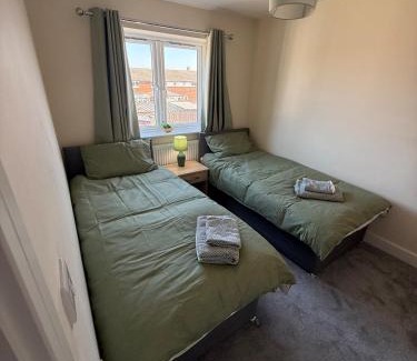 Lincoln House | Crombie House