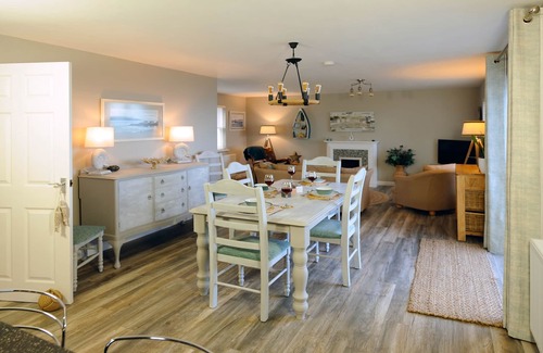 Buckie Cottage | Crooked Hythe Cottage - Charming Seafront Traditional Fisherman's Cottage