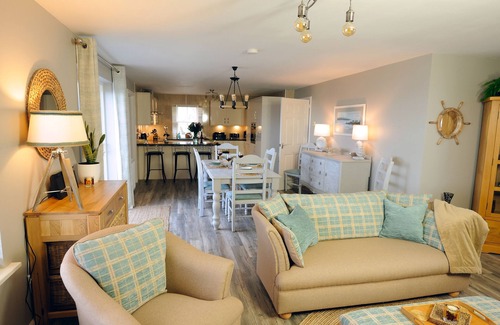 Buckie Cottage | Crooked Hythe Cottage - Charming Seafront Traditional Fisherman's Cottage