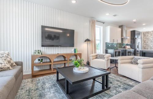 Talbot's Corner House | Crosby at The Lucy by Stay Local Nashville