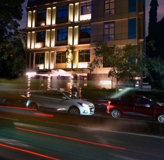 JP Nagar Hotel | Cross Roads Inn
