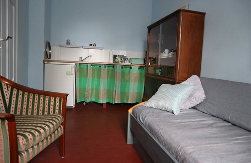 Forst Bed & Breakfast | Crossen an der Oder - Historisches Backsteinhaus im Naturgarten