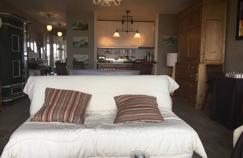 Le Touquet-Paris-Plage Apartment | Crossing sea-facing apartment with 2 sea view terraces, Le Touquet and dunes