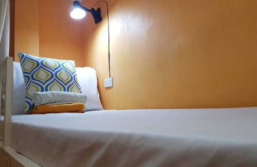 Highway Hills Hostel | Crossroads Hostel Manila