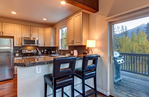 Frisco House | Crossroads Snowshoe Townhome: Great Views, On Rec Path