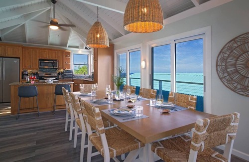 Peterborg Villa | Crosswinds Villa Gorgeous Views & Breezes, Pool
