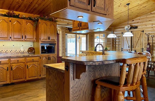 Spearfish Cabin | Crow Peak’s Last Best Place. (Sleeps 8)