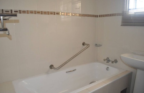 Francistown Bed & Breakfast | Crown Guest Lodge