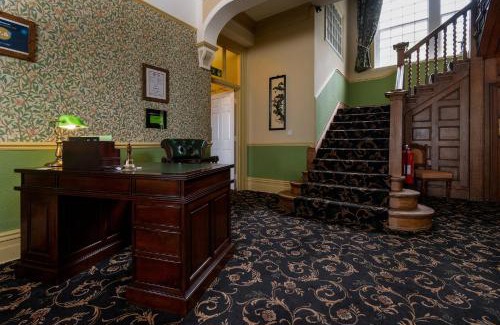Harlech Bed & Breakfast | Crown Lodge