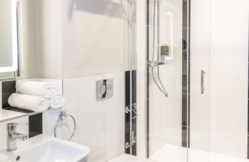 Wexford Hotel | Crown Quarter