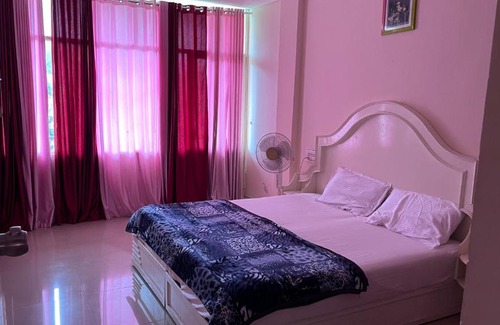 Devikolam Hotel | Crown residency