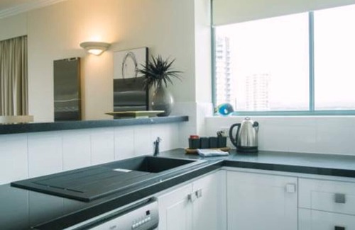 Surfers Paradise Apartment | Crown Towers Resort - Large 2 bedroom unit - sleeps 5 - free WiFi