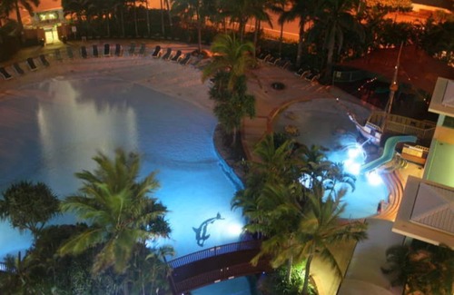 Surfers Paradise Apartment | Crown Towers Resort - Large 2 bedroom unit - sleeps 5 - free WiFi