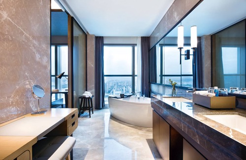 Jintai District Hotel | Crowne Plaza Baoji City Center by IHG