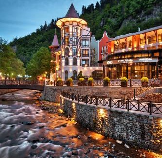 Borjomi Hotel | Crowne Plaza - Borjomi by IHG