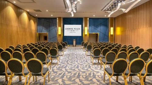 Bakırkoy Hotel | Crowne Plaza Florya Istanbul by IHG