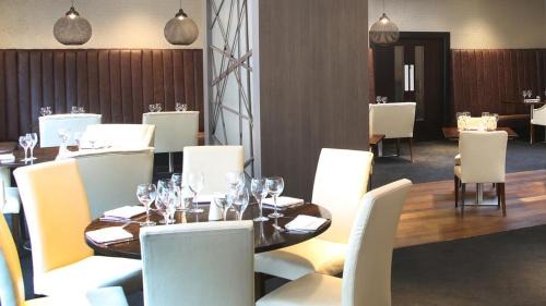 Seer Green Hotel | Crowne Plaza Gerrards Cross by IHG