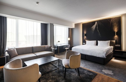 Toolo Hotel | Crowne Plaza Helsinki by IHG