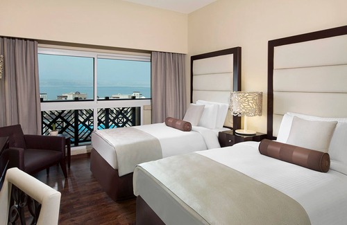 Sweimeh Hotel | Crowne Plaza Jordan Dead Sea Resort & Spa by IHG