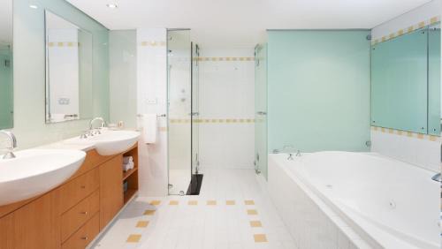 East Perth Hotel | Crowne Plaza Perth by IHG