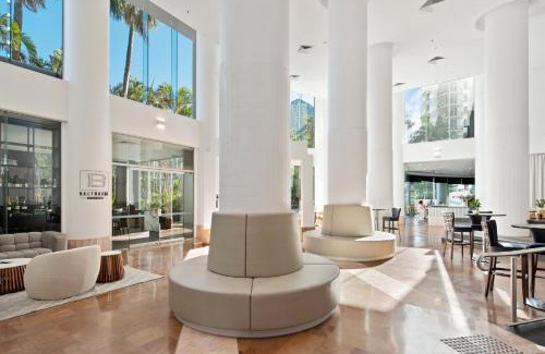 Surfers Paradise Hotel | Crowne Plaza Surfers Paradise by IHG