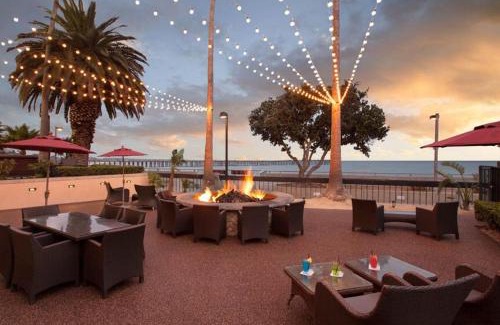 Ventura Hotel | Crowne Plaza Ventura Beach by IHG