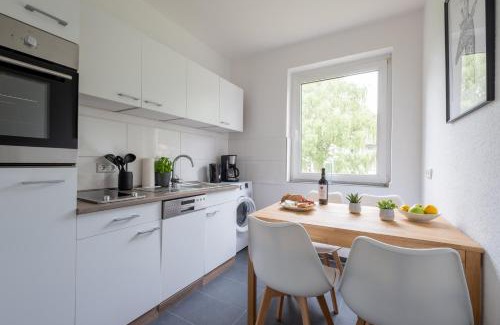 Holsterhausen Apartment | cruwzo I Apartment Rüttenscheid- Grün & Zentral