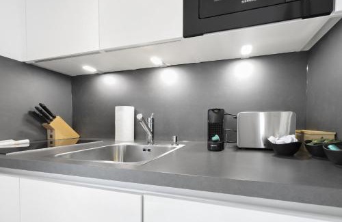 Regensburg Apartment | cruwzo I Regensburg Towers - Design Apartments