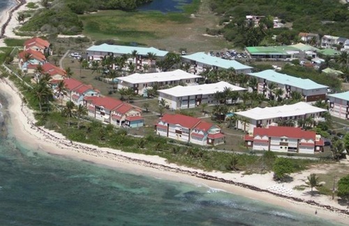 Saint-Francois Apartment | Crystal Beach Paradise