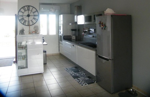 Saint-Francois Apartment | Crystal Beach Paradise