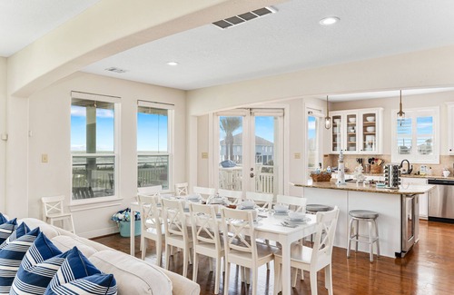 Port Bolivar House | Crystal Beachscape w/Beach entry, Pool and Arcade!