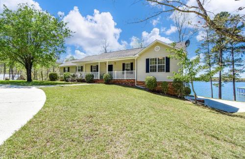 Dadeville House | Crystal Clearwaters