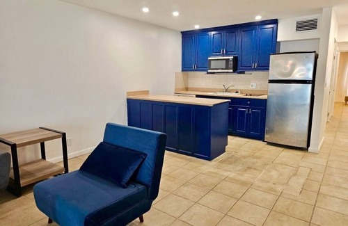 Red Hook Condo | Crystal Cove Beachfront Pool Tennis